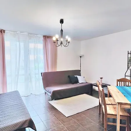 Appartement Bursztynowy 2 Pokojowy Z Ogrodzonym Tarasem Przy Nadmorskim Lesie