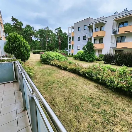Bursztynowy 2 Pokojowy Z Ogrodzonym Tarasem Przy Nadmorskim Lesie Appartement