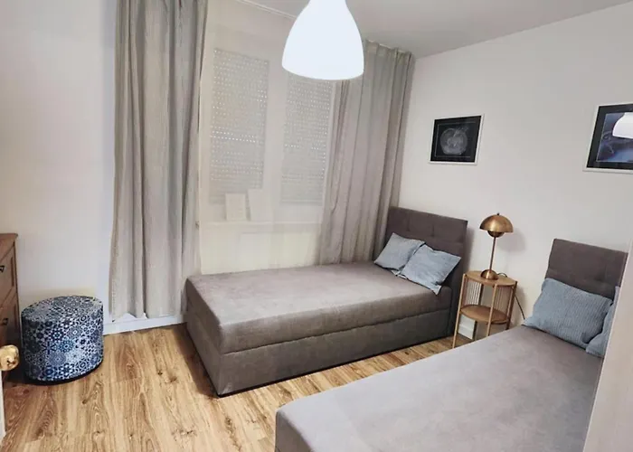 Bursztynowy 2 Pokojowy Z Ogrodzonym Tarasem Przy Nadmorskim Lesie Apartament *