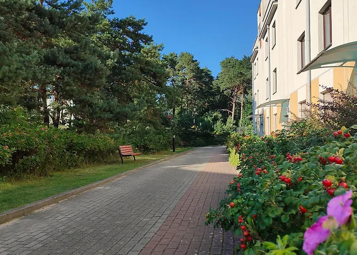 Bursztynowy 2 Pokojowy Z Ogrodzonym Tarasem Przy Nadmorskim Lesie