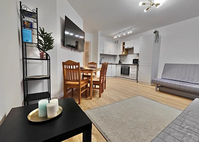 Bursztynowy 2 Pokojowy Z Ogrodzonym Tarasem Przy Nadmorskim Lesie Apartament *