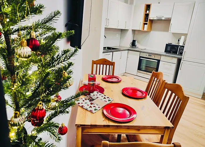 Bursztynowy 2 Pokojowy Z Ogrodzonym Tarasem Przy Nadmorskim Lesie Apartament Jantar