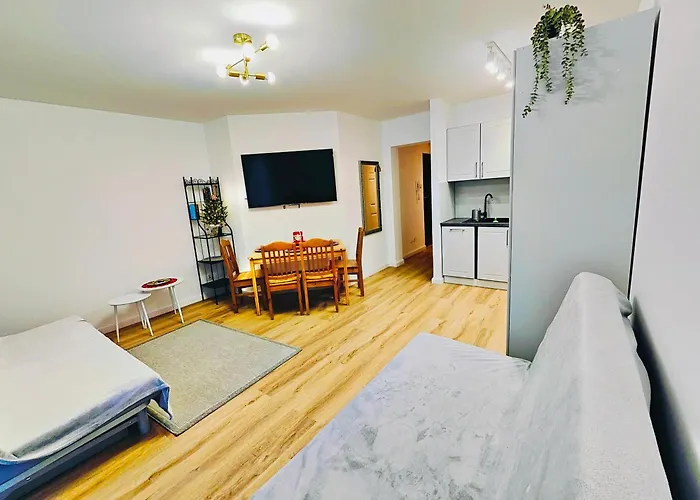 Bursztynowy 2 Pokojowy Z Ogrodzonym Tarasem Przy Nadmorskim Lesie *