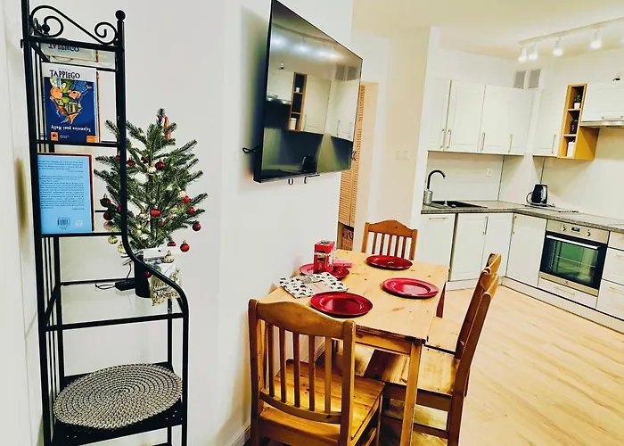 Bursztynowy 2 Pokojowy Z Ogrodzonym Tarasem Przy Nadmorskim Lesie