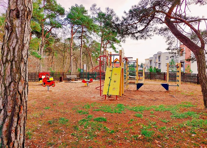 Bursztynowy 2 Pokojowy Z Ogrodzonym Tarasem Przy Nadmorskim Lesie Jantar