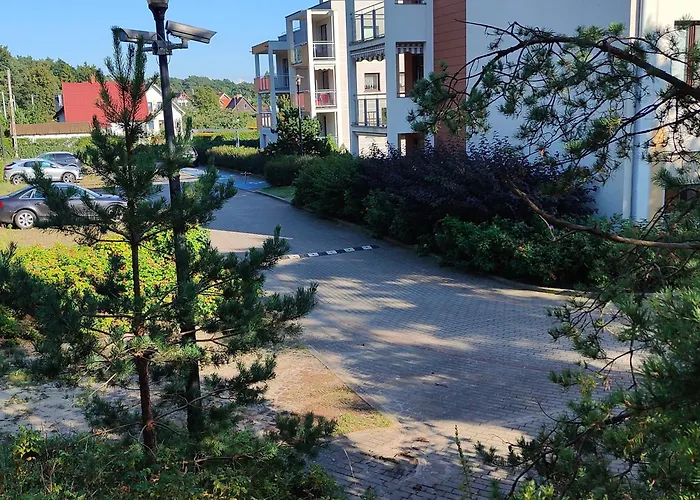 Bursztynowy 2 Pokojowy Z Ogrodzonym Tarasem Przy Nadmorskim Lesie Jantar